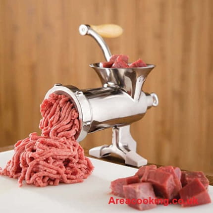 How To Use A Hand Crank Meat Grinder?