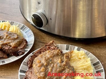 How To Cook Braising Steak In A Slow Cooker: A Step-By-Step Guide ...