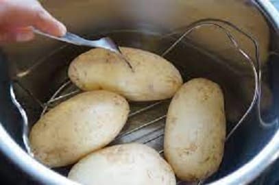 Steps For Cooking Potatoes In A Pressure Cooker